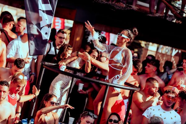 balkan wave case stufy (6)